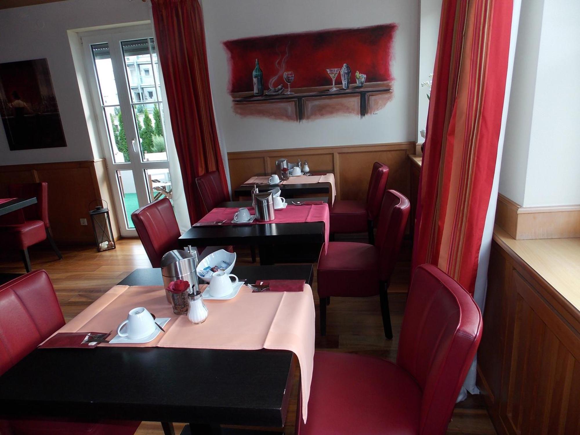 Central Hotel פרידריכסהאפן מראה חיצוני תמונה